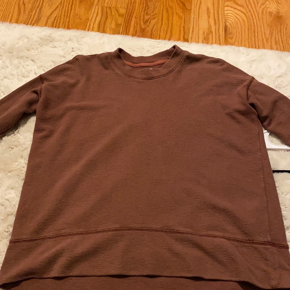 Brown towel material crewneck